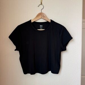 Uniqlo Ultra Stretch AIRism Cropped T-Shirt Black Size Large